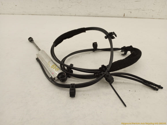Volvo XC70 Rear Tailgate Hydraulic Lift Cylinder