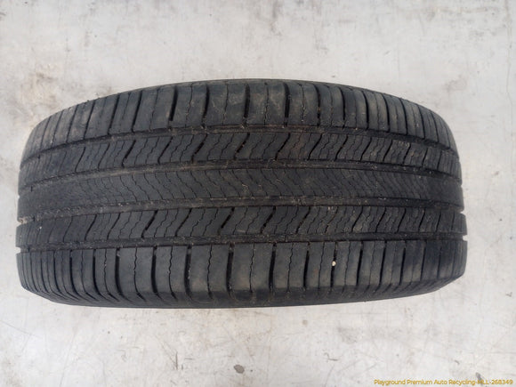 Volvo XC70 Set Of 4 Tires - Michelin Defender 2 - 235/55/R17