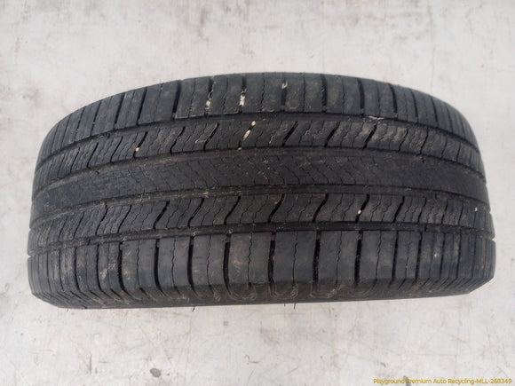 Volvo XC70 Set Of 4 Tires - Michelin Defender 2 - 235/55/R17