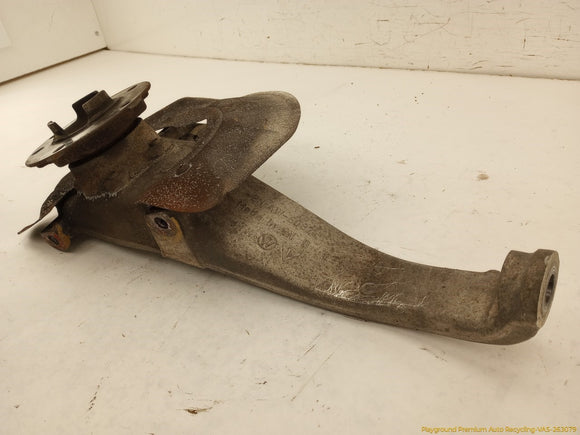 Porsche Cayenne Passenger Right Front Spindle Knuckle Hub
