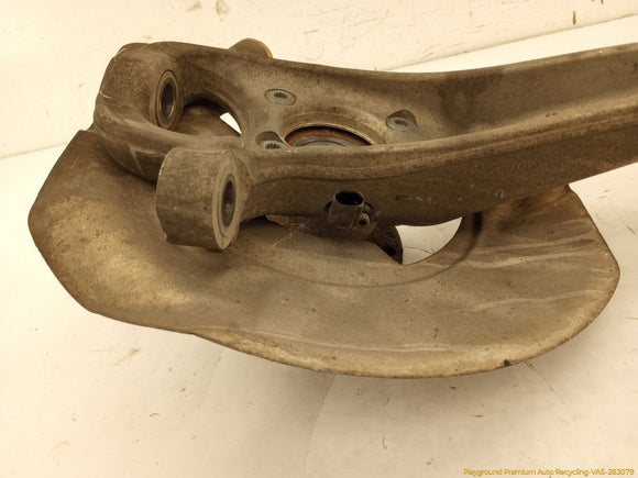 Porsche Cayenne Passenger Right Front Spindle Knuckle Hub