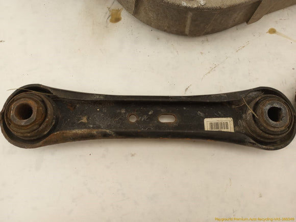 Volvo XC70 Set Of Driver Rear Left Suspension Control Arms