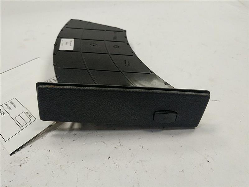 BMW 535I Left Side Pop-out Cup Holder