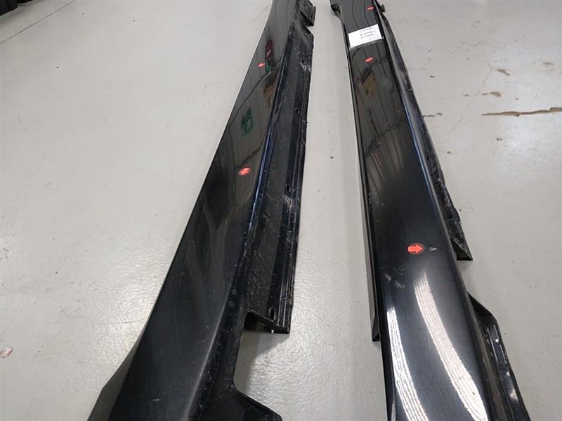 BMW 528I Left and Right Side Skirts