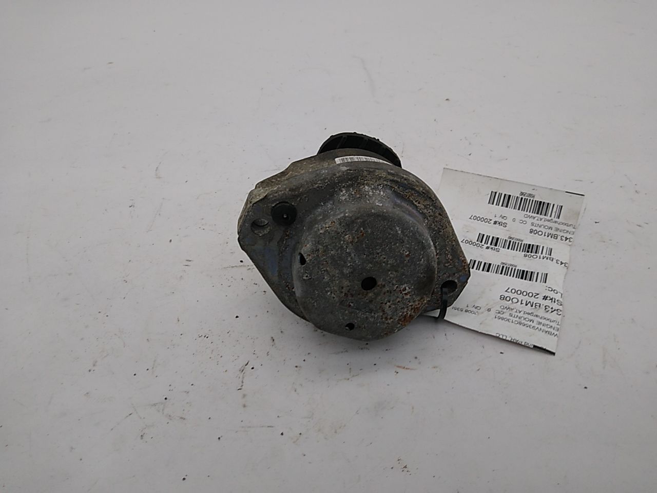 BMW 535I Left Motor Mount