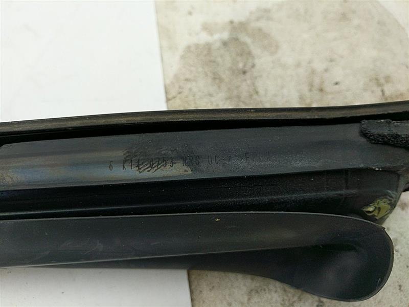 Maserati Quattroporte Front Right Passenger Side Door Weather Seals