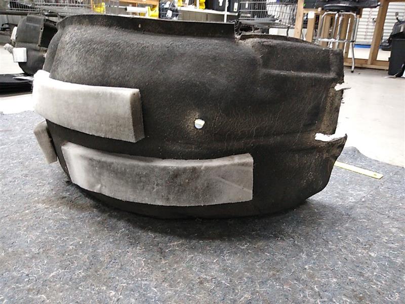 Maserati Quattroporte Rear Right Wheel Well Shield Liner Guard