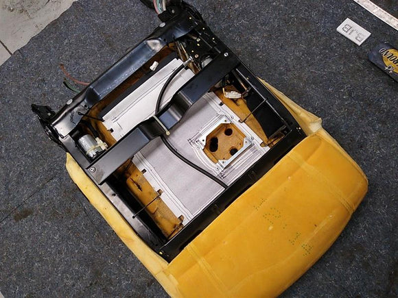 Maserati Quattroporte Front Right Seat Back Frame w/ Cushion