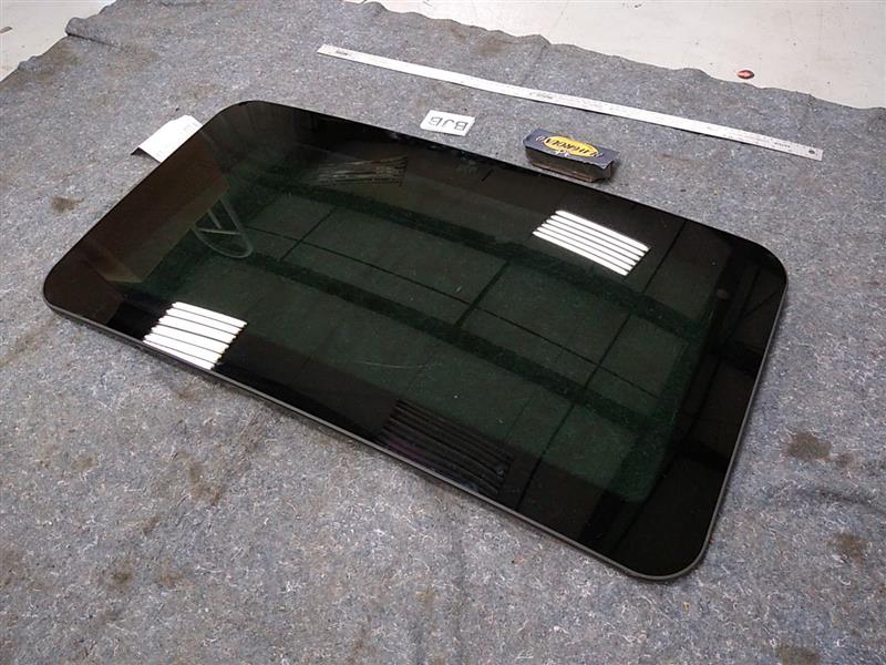 BMW 535I Sunroof Glass