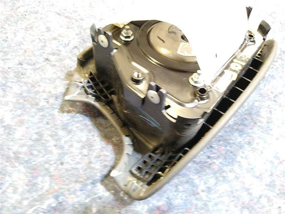 Jaguar XJ8 Driver Side Steering Wheel Air Bag