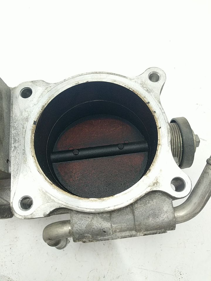 Jaguar XJ8 Throttle Body