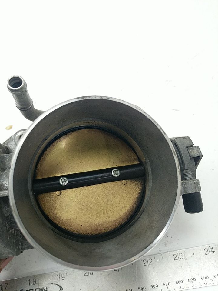 Jaguar XJ8 Throttle Body