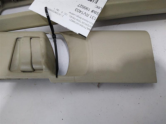 Land Rover Discovery Left Side B-Pillar Trim Panel