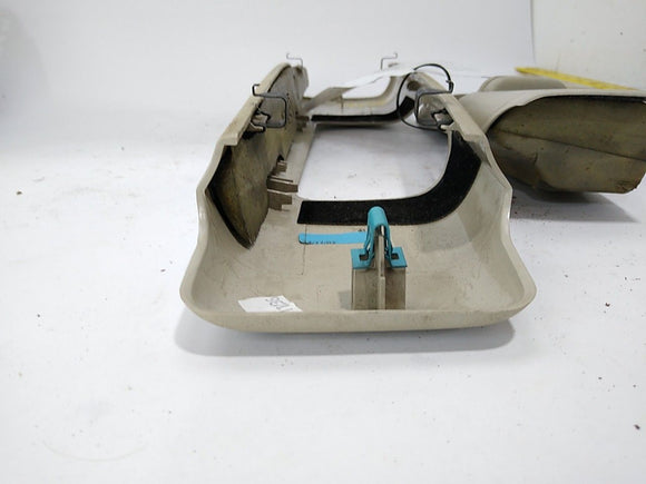 Land Rover Discovery Left Side B-Pillar Trim Panel