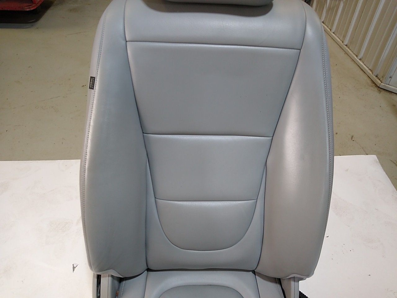 Jaguar XJ8 Front Right Seat Assembly
