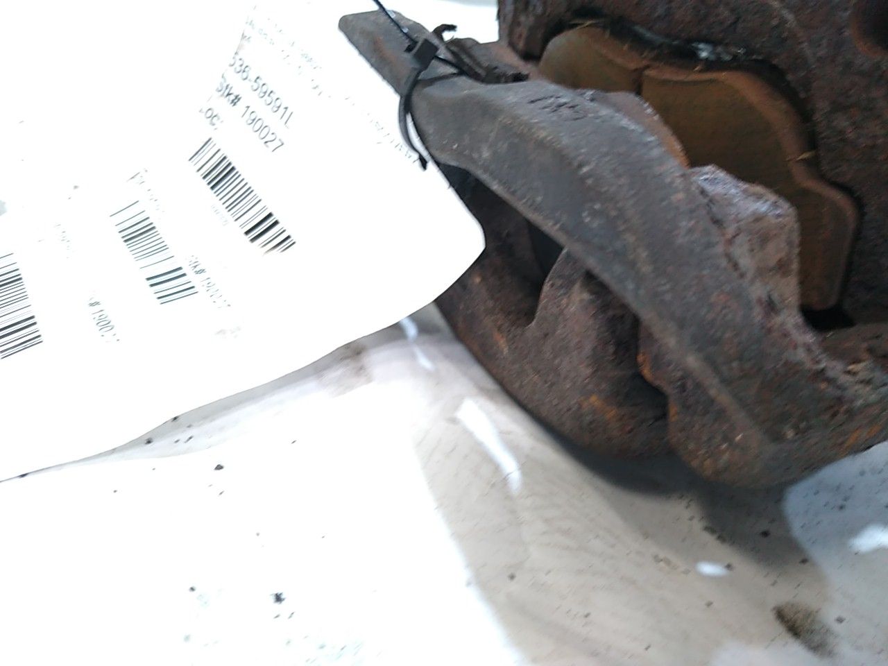 Land Rover Discovery Front Left Brake Caliper