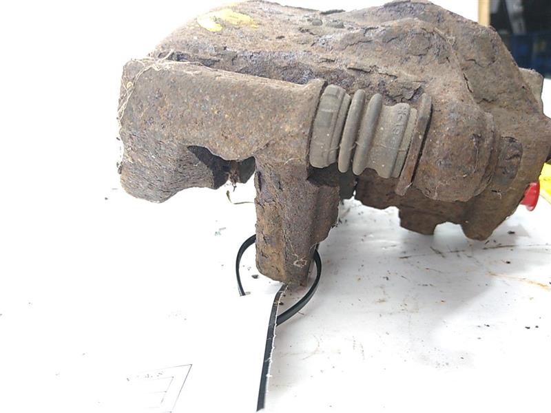 Land Rover Discovery Back Right Brake Caliper