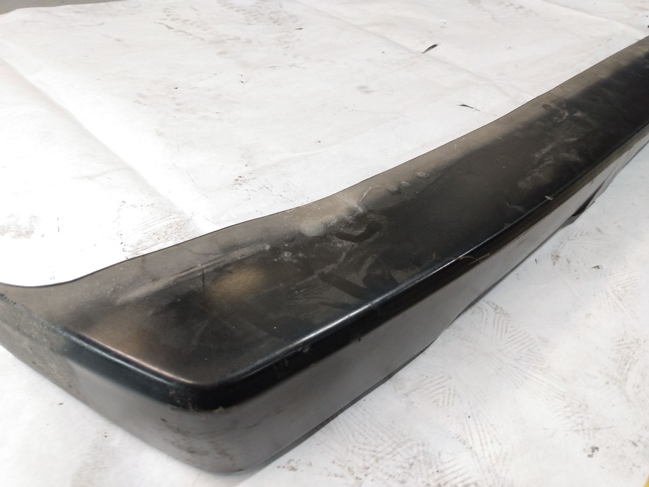 Jaguar XJS Rear Rubber Bumper Cover - 0