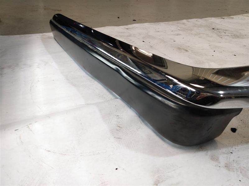 Jaguar XJS Upper Rear Bumper Assembly - 0