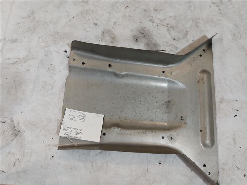 Jaguar XJS Transmission Underbody Shield