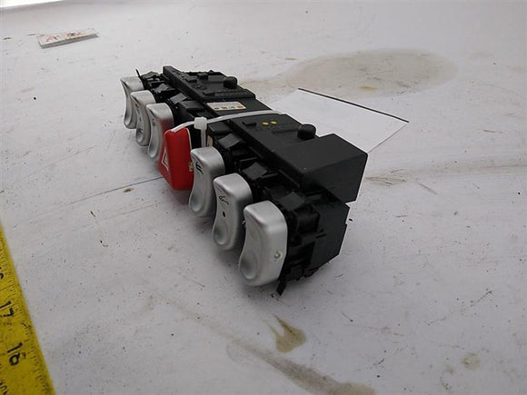 Chrysler Crossfire Dash/Center Console Switch Panel