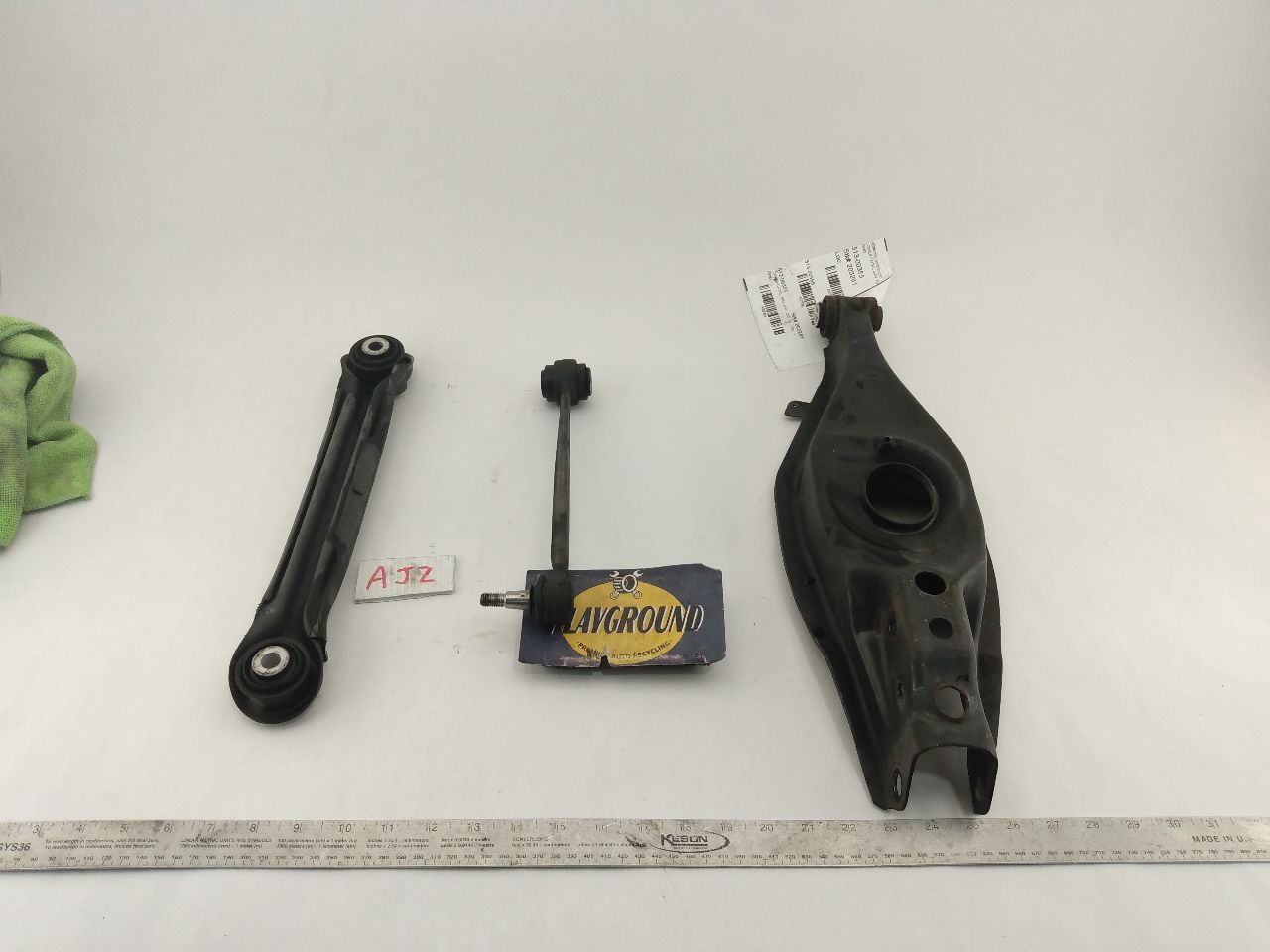 Chrysler Crossfire Rear Right Lower Control Arm Set - 0