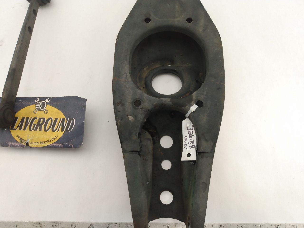 Chrysler Crossfire Rear Right Lower Control Arm Set