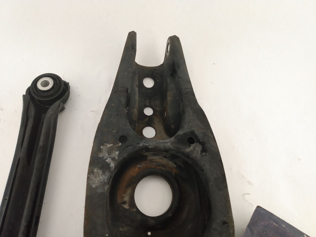 Chrysler Crossfire Rear Left Lower Control Arm Set