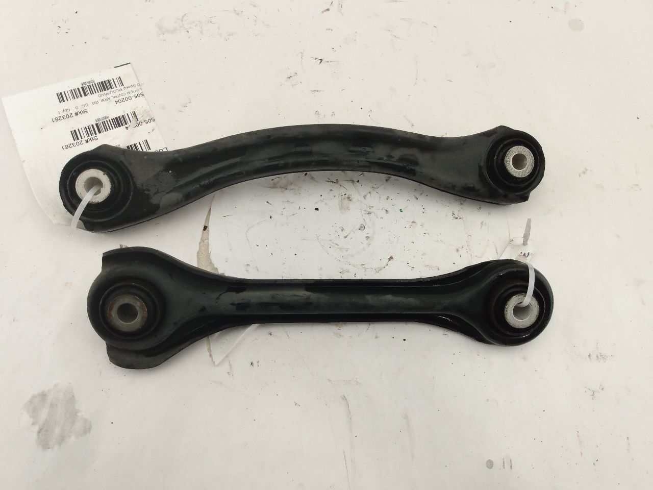 Chrysler Crossfire Rear Right Upper Control Arm Components Pair