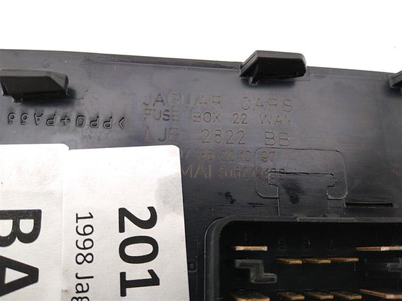Jaguar XK8 Fuse Box