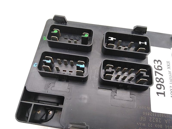 Jaguar XK8 Fuse Box