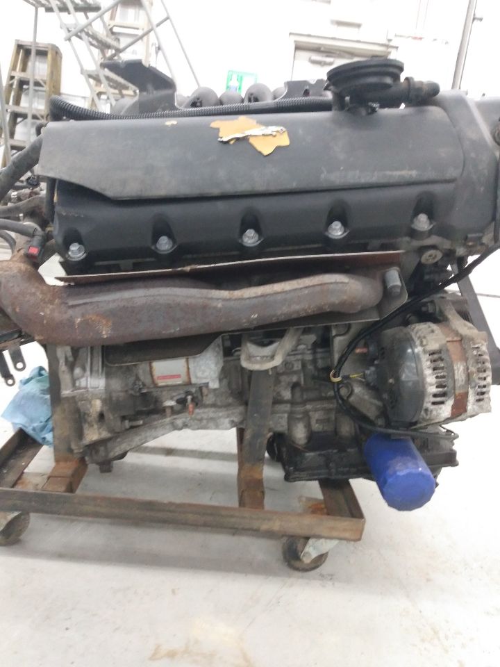 Jaguar XK8 Complete Engine Assembly