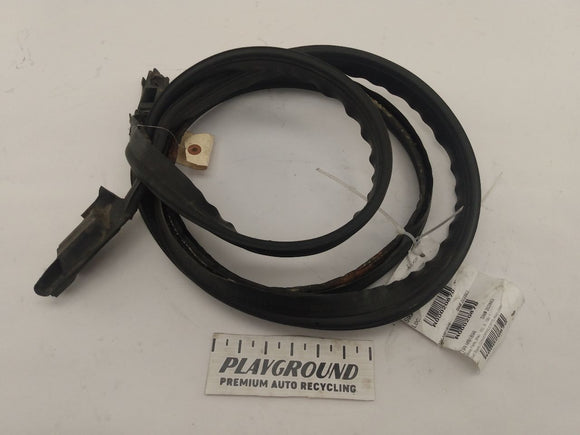 Mercedes SLK230 Trunk Side Seal