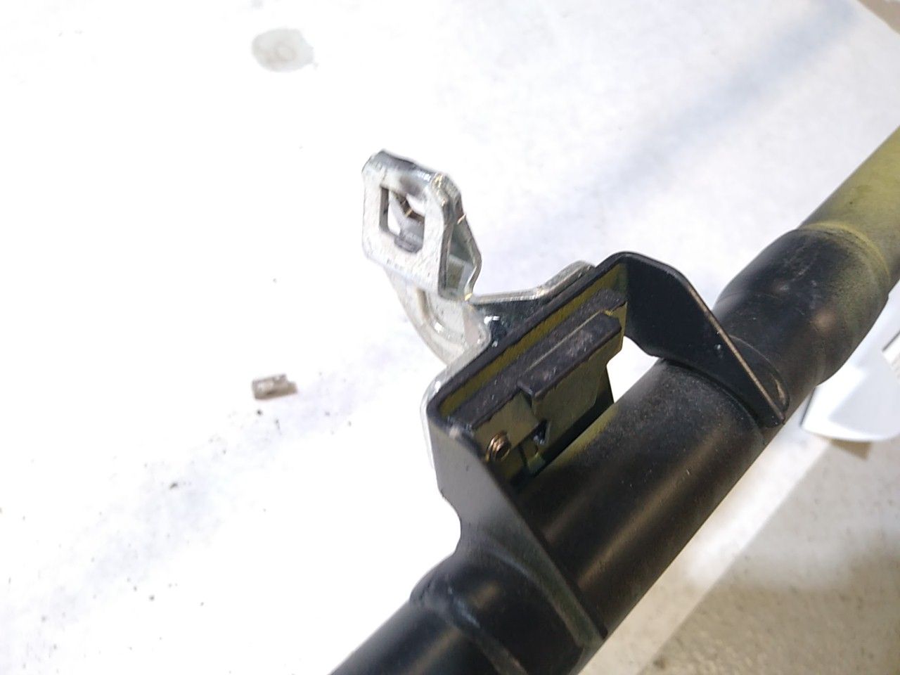 Mercedes SLK230 Rear Convertible Roof Hinge Mechanism