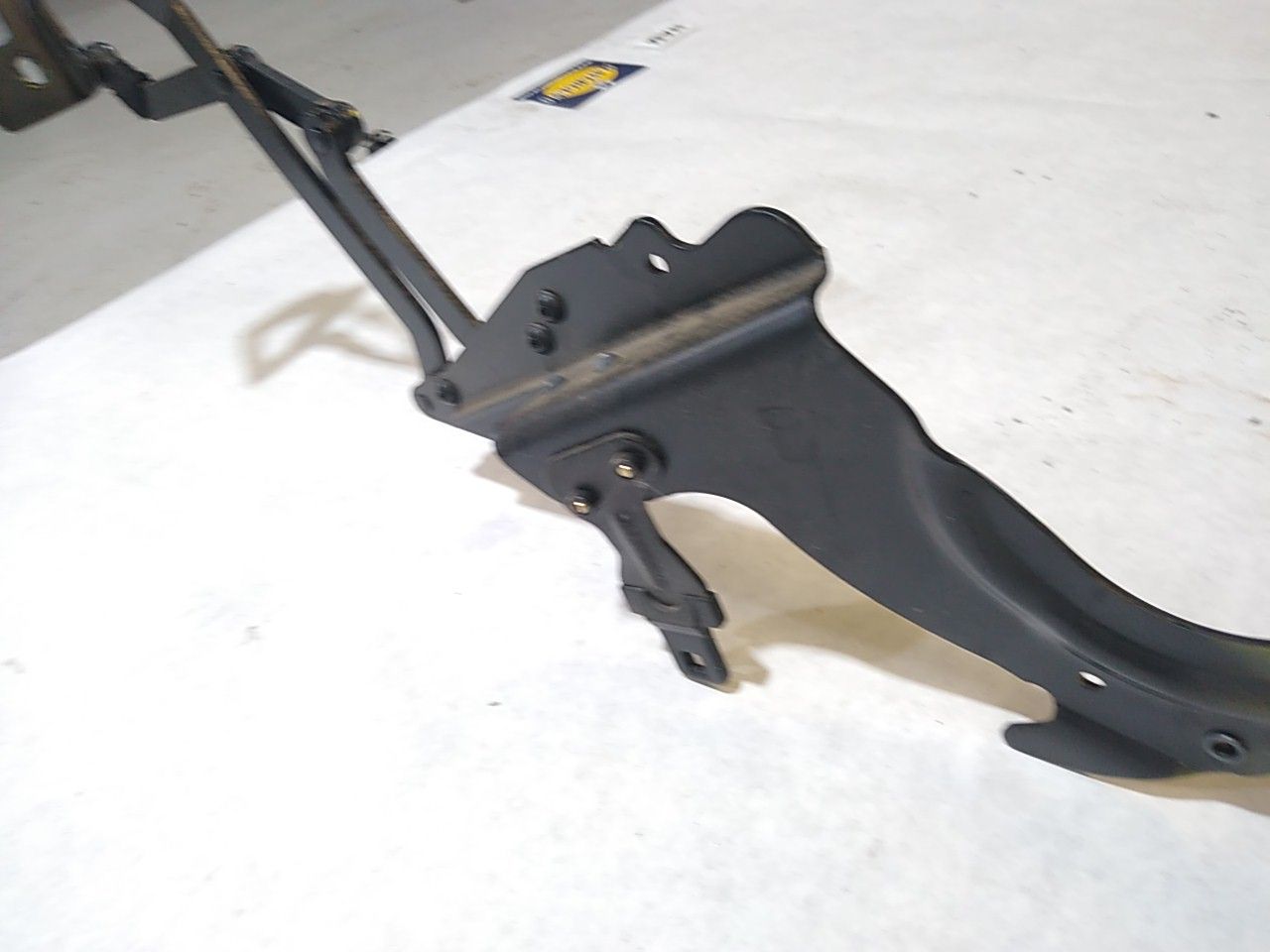 Mercedes SLK230 Rear Convertible Roof Hinge Mechanism