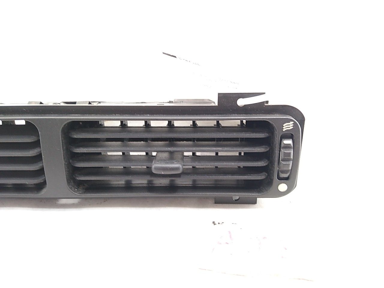 Jaguar XKR Center Dashboard Air Vent