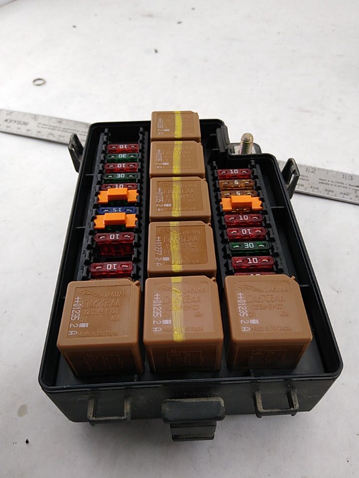 Jaguar XKR Front Fuse Box