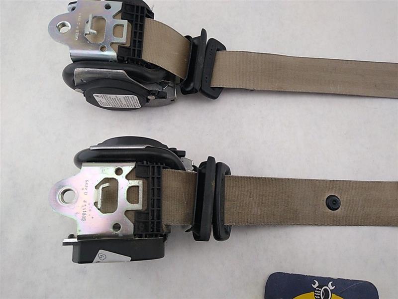 Audi A4 Set of front left and right seat belts