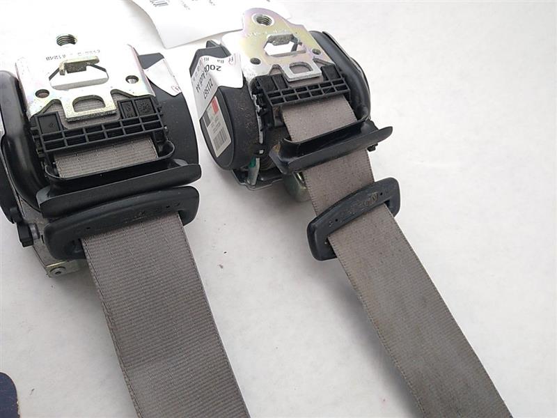 Audi A4 Set of Front Left and Right Seat Belts