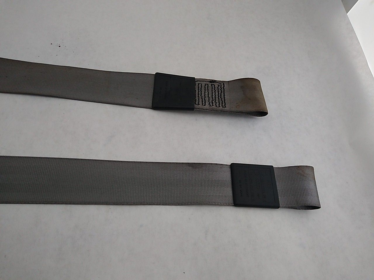 Audi A4 Set of Front Left and Right Seat Belts