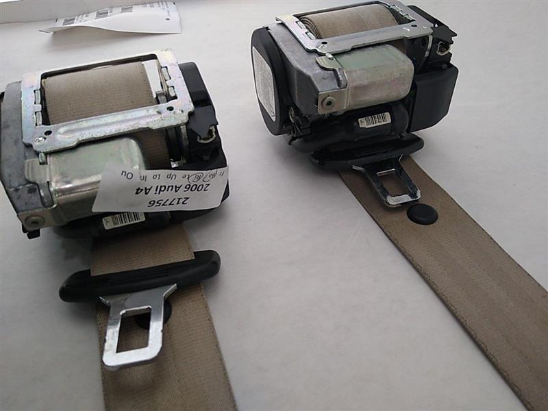 Audi A4 Set of Rear Left and Right Seat Belts