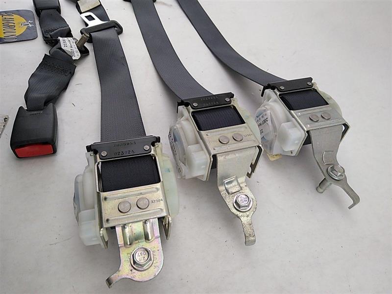 Honda Civic Front Seat Belts & Retractors with Receviers