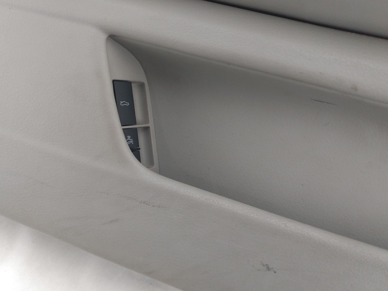 Audi A4 Left Front Inner Door Panel
AS-IS