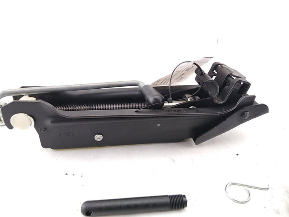 Audi A3 Spare Tire Jack Kit