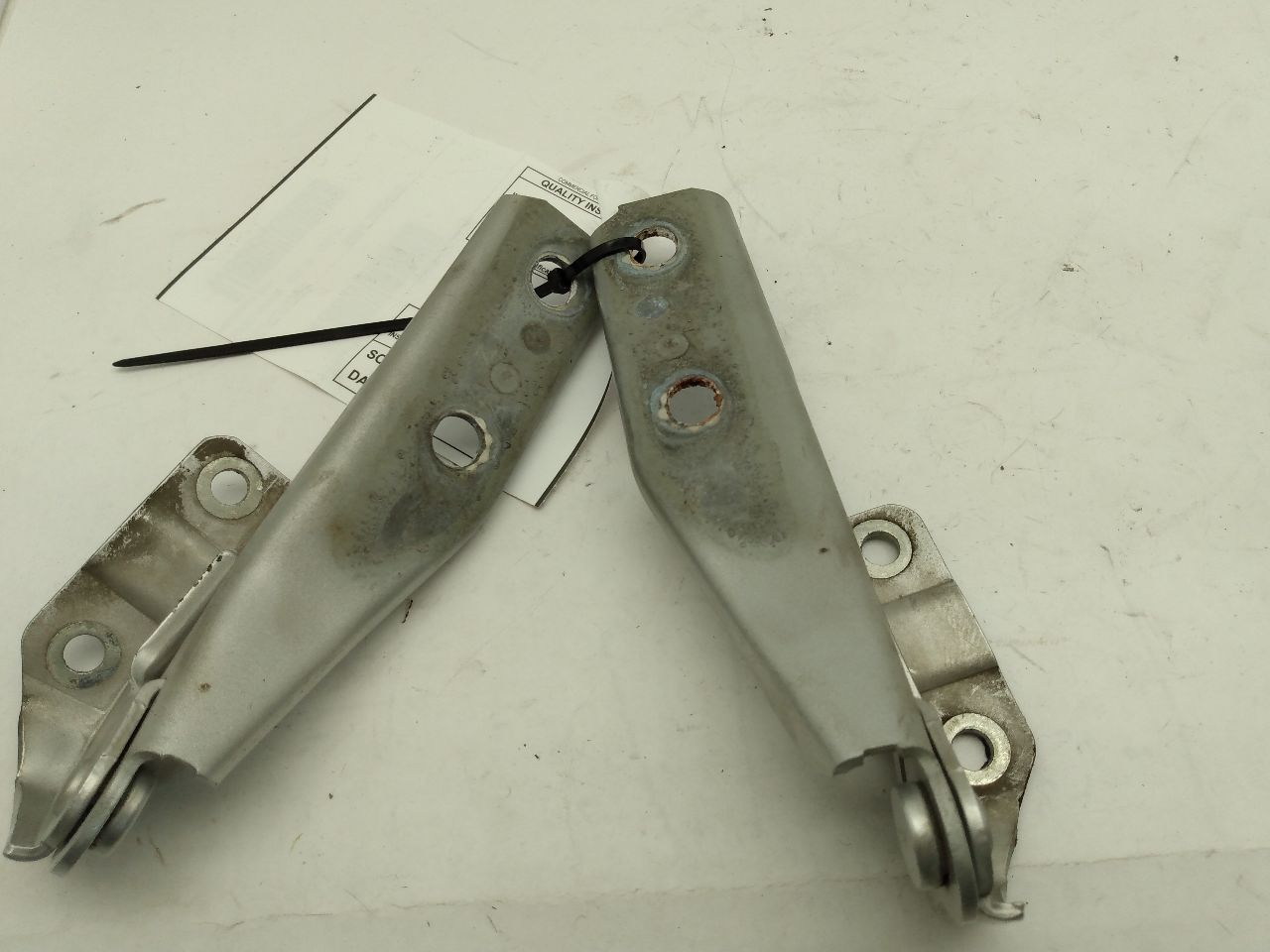 Audi A3 Set of Hood Hinges