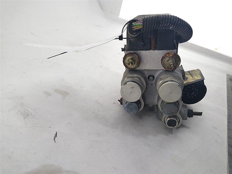 BMW 323IC ABS/ Traction Control Pump