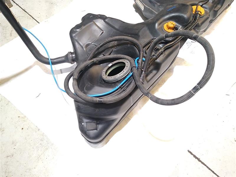 BMW 650I Gas Tank