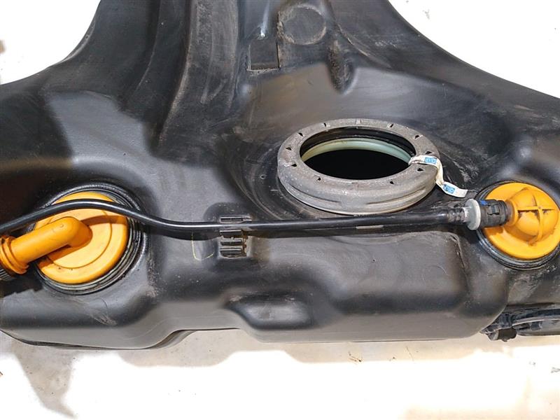 BMW 650I Gas Tank