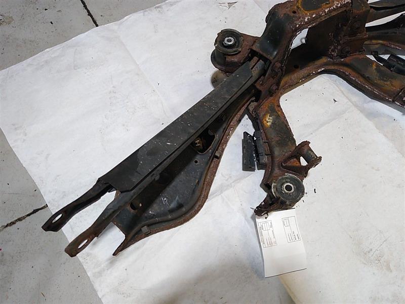 BMW 323IC Rear Subframe with Upper and Lower Control Arms - 0