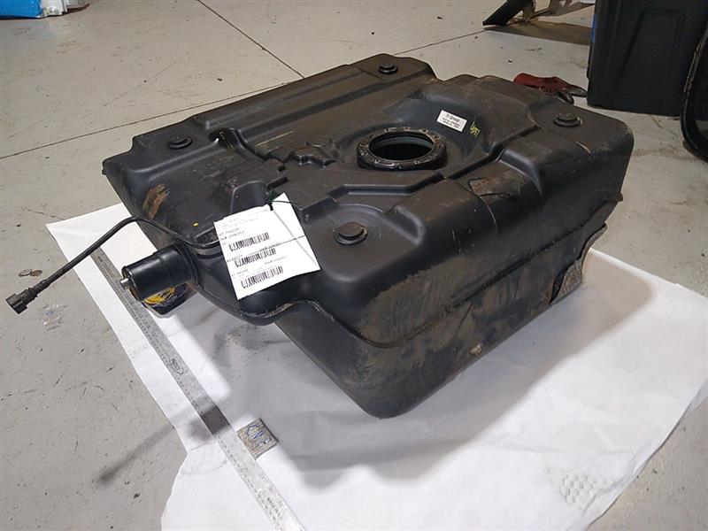 Land Rover Discovery Gas Tank